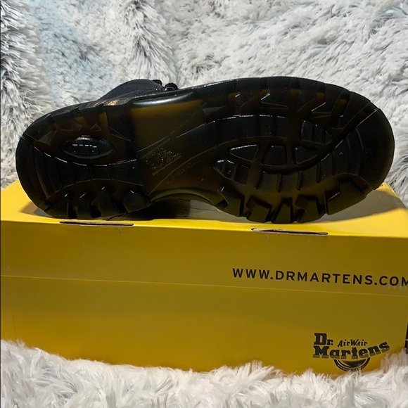 Dr. Martens boots ironbridge NIB ankle support - Picture 5 of 8